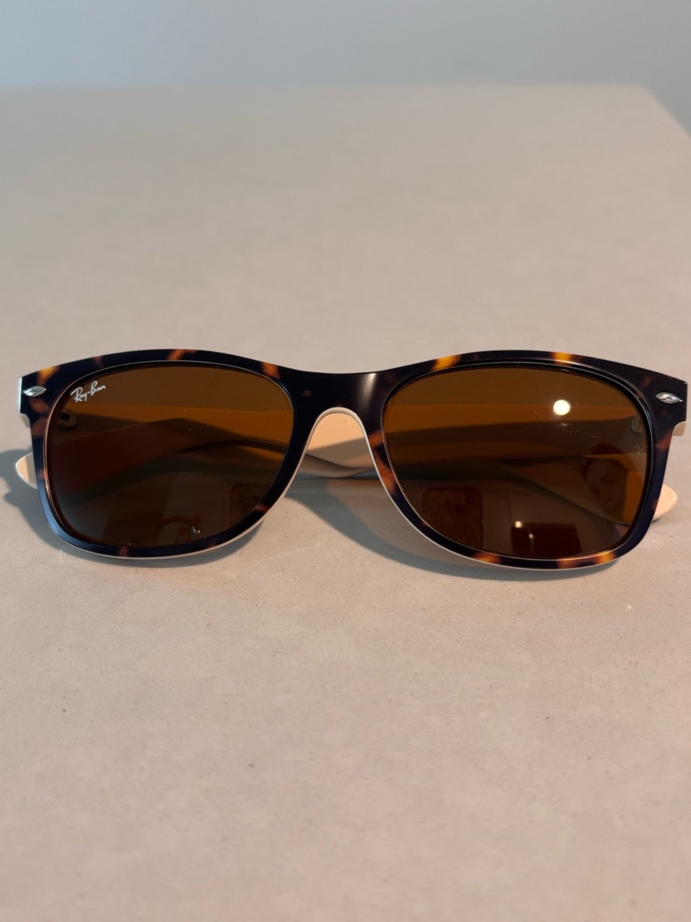 Ray-Ban Sunglasses - Picture 2 of 3